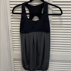 Lululemon running top with drawstring size 6